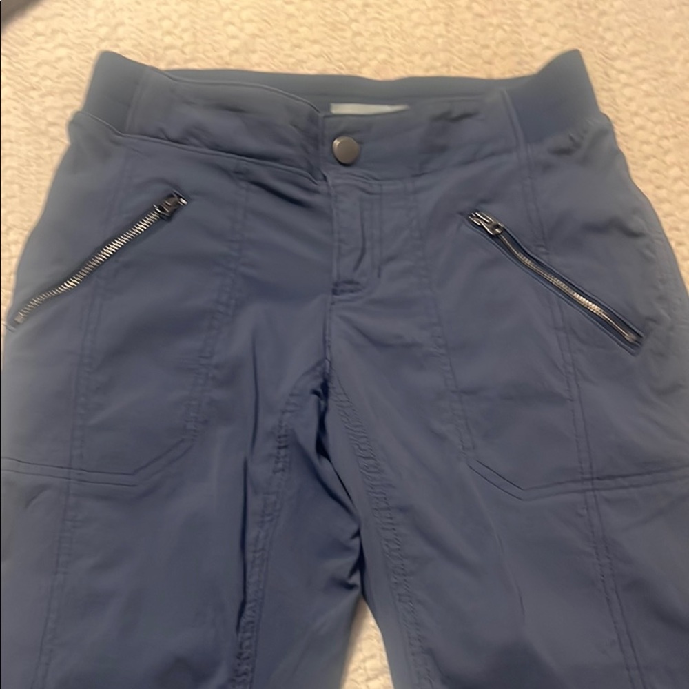 Women’s Athleta size 0  Navy Blue jogger